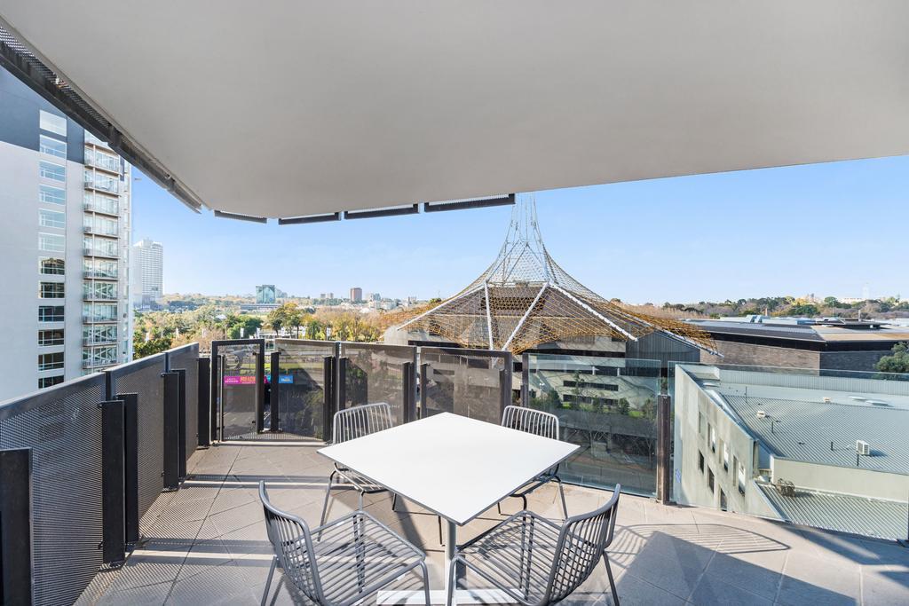 Mantra Southbank Aparthotel Melbourne Bagian luar foto
